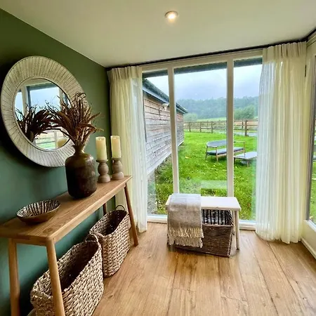 Stone Barn Villa Farnham  Exterior photo